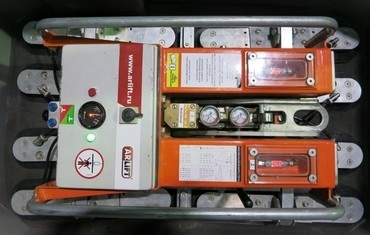  DOUBLE LOOP VACUUM SYSTEM