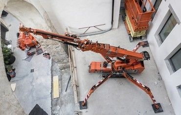 Installation work with floors
