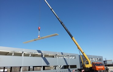 HORIZONTALL INSTALLATION OF SANDWICH PANELS