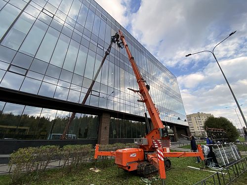 Mini crane SPX1040CDH