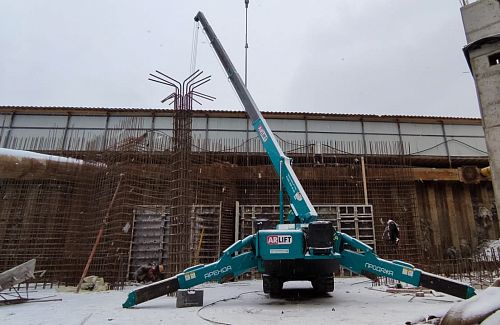 Mini crane MC-405