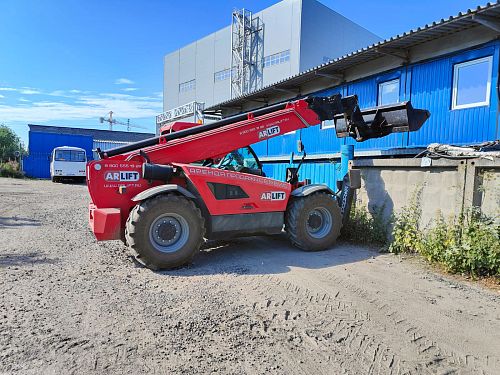 Telescopic loader H1840